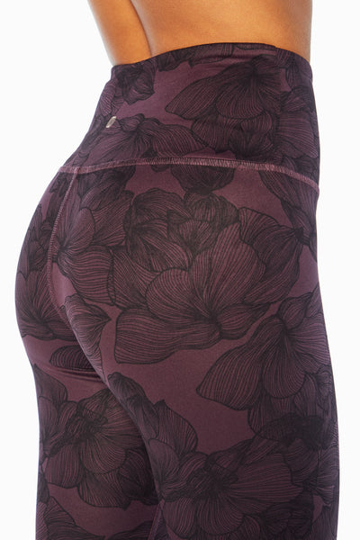 WILD PLUM FLORAL OUTLINE