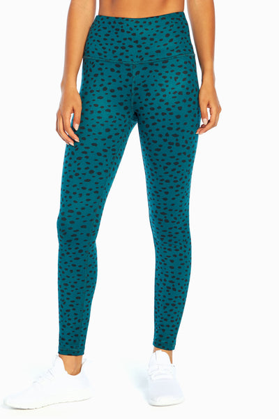DEEP TEAL ANIMAL SPOTS