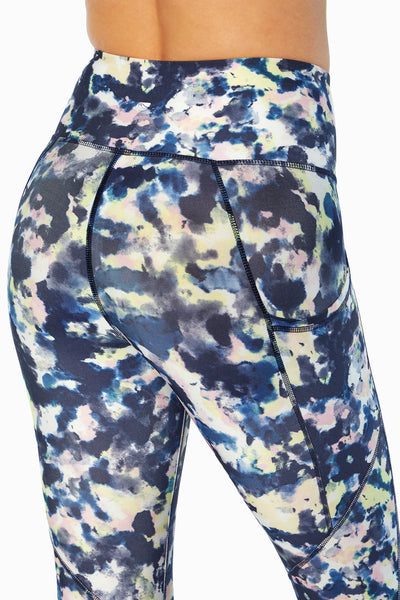 BLACK IRIS WATERCOLOR CAMO