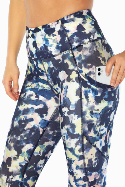 BLACK IRIS WATERCOLOR CAMO