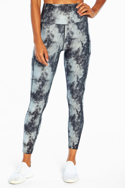 INDIA INK TIE DYE WAVE