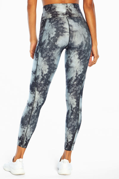 INDIA INK TIE DYE WAVE