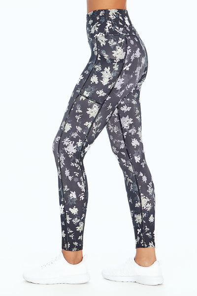 LIGHT FLORALS BLACK