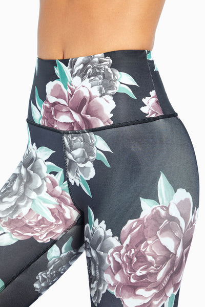 BLACK PEONY MIX / BLACK BRUSH STROKES