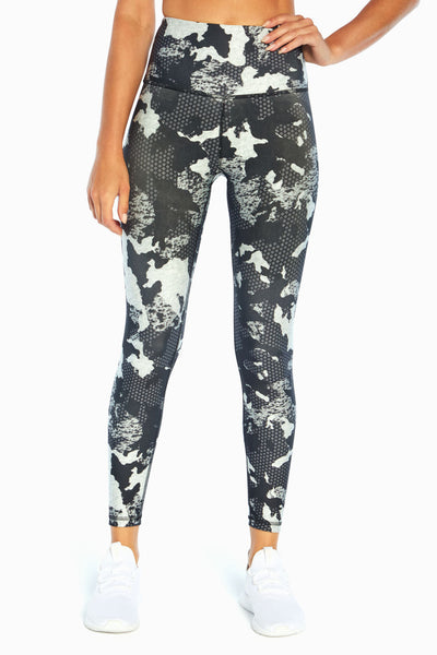 BLACK ANIMAL SPECKLE/BLACK DIGITIZED